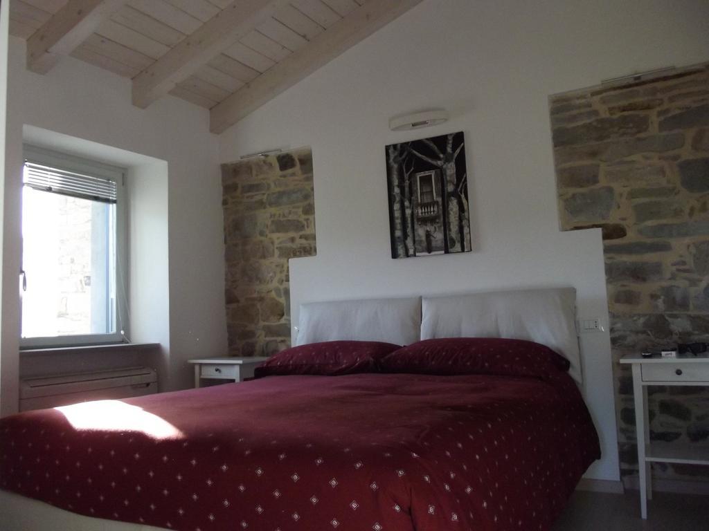 La Ciastra Ed San Michel Villa Terenzo Room photo